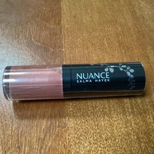 NUANCE SALMA HAYEK True Color PLUMPING LIQUID LIPSTICK #700 Nude Nectar